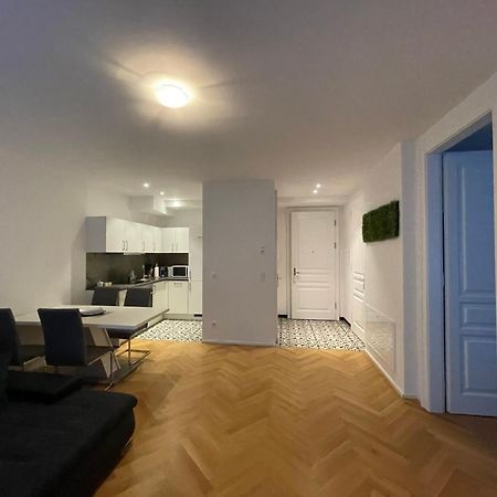 1St City La Opera Suites Viyana Dış mekan fotoğraf
