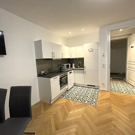 1St City La Opera Suites Viyana Dış mekan fotoğraf
