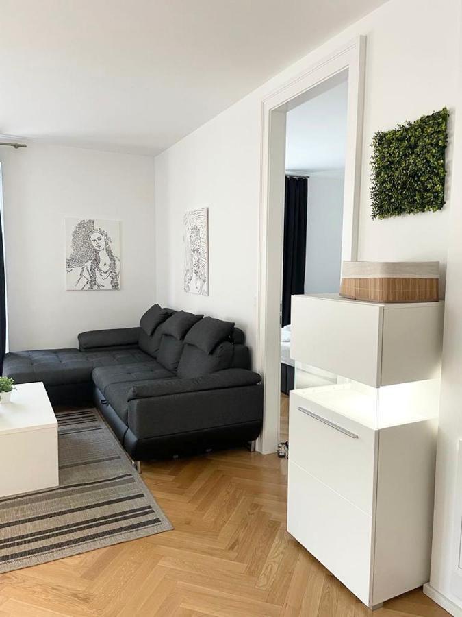 1St City La Opera Suites Viyana Dış mekan fotoğraf