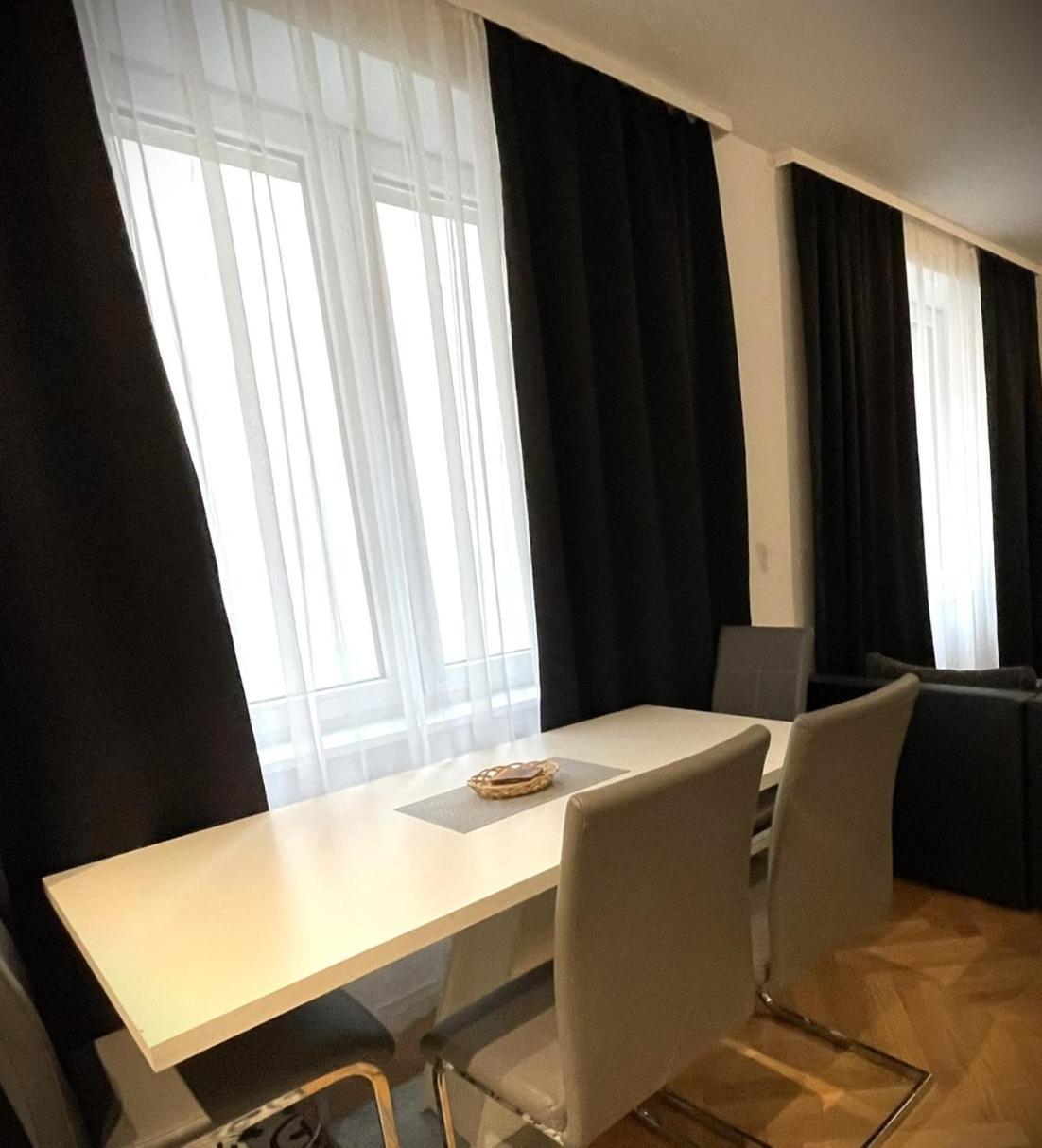 1St City La Opera Suites Viyana Dış mekan fotoğraf