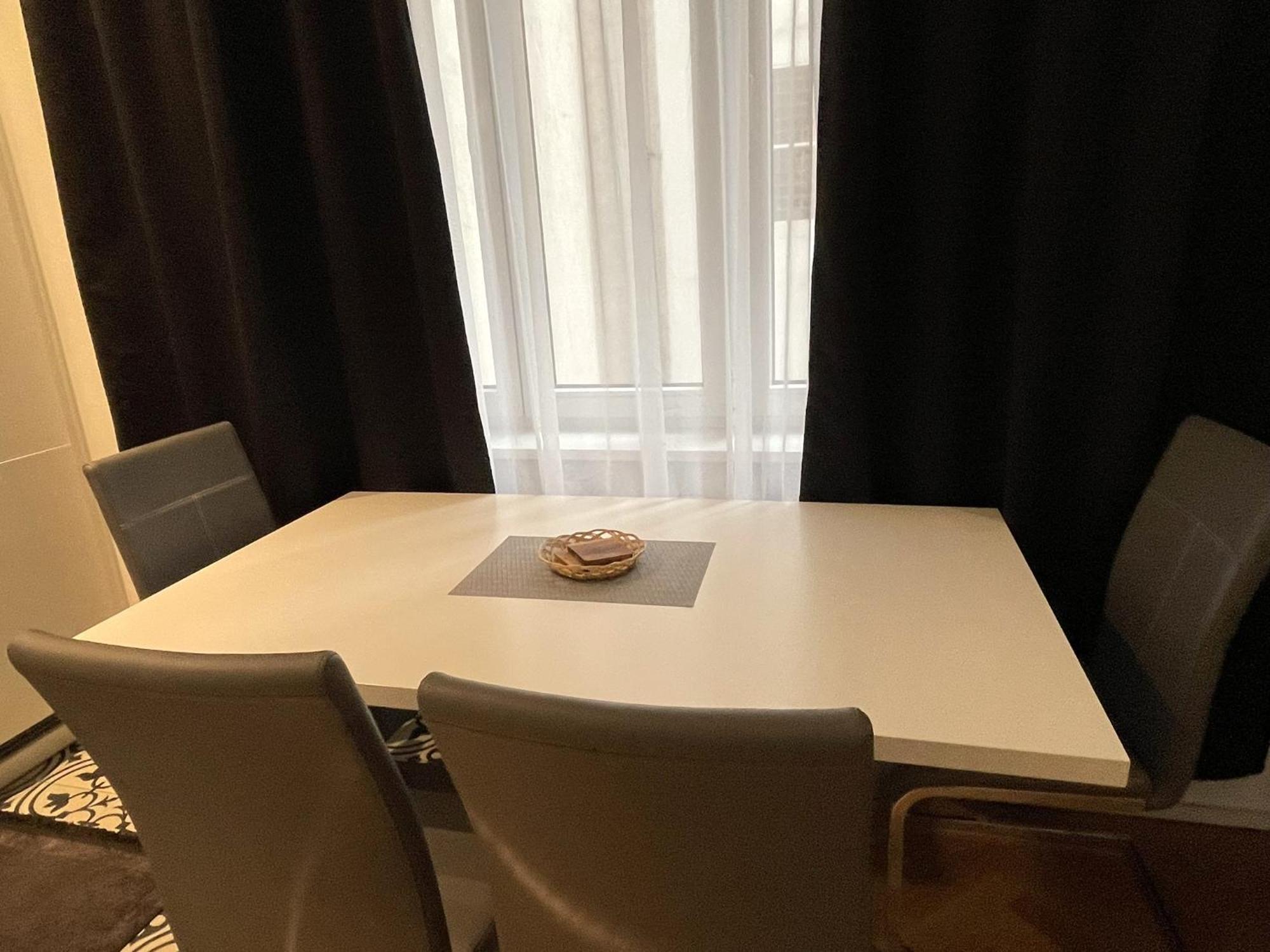 1St City La Opera Suites Viyana Dış mekan fotoğraf
