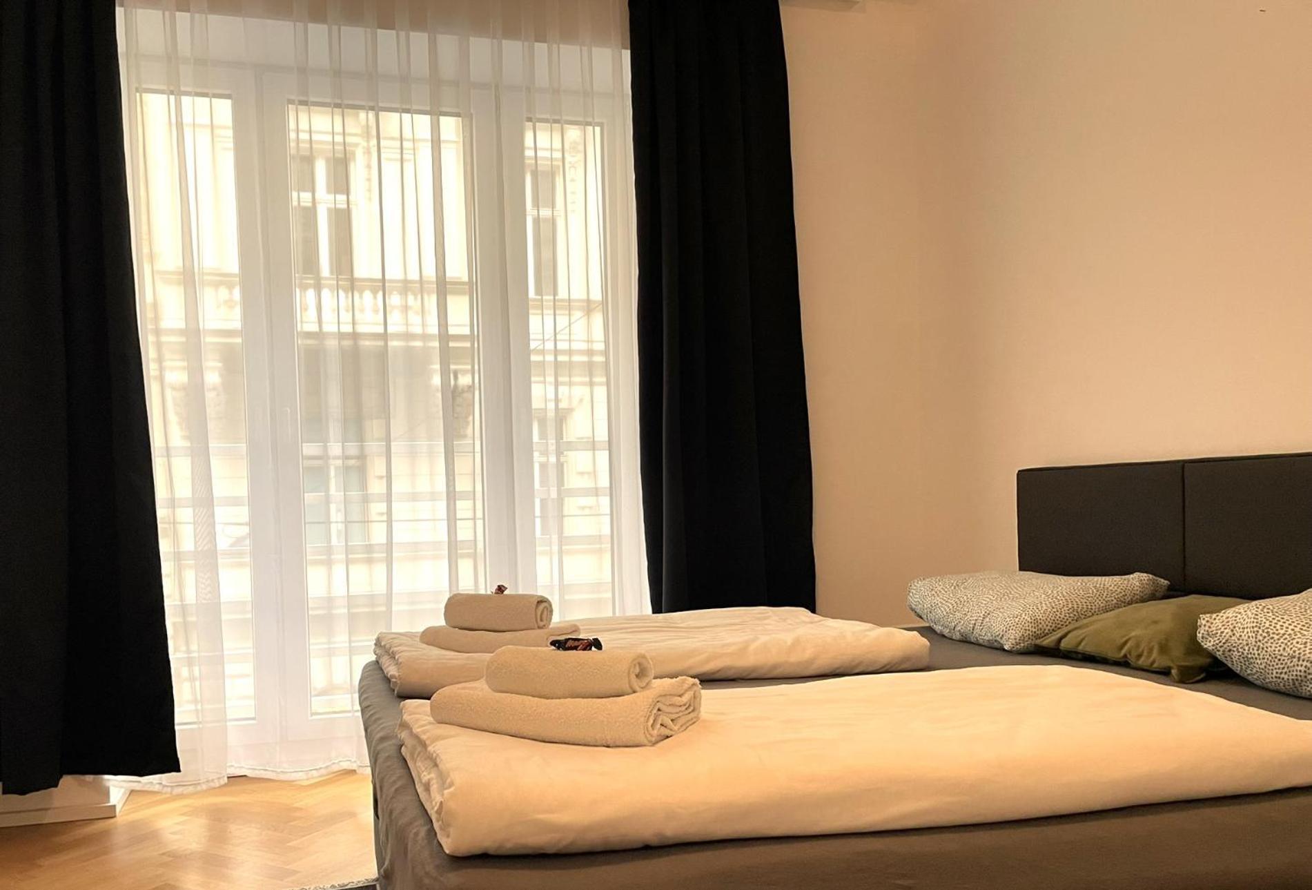 1St City La Opera Suites Viyana Dış mekan fotoğraf